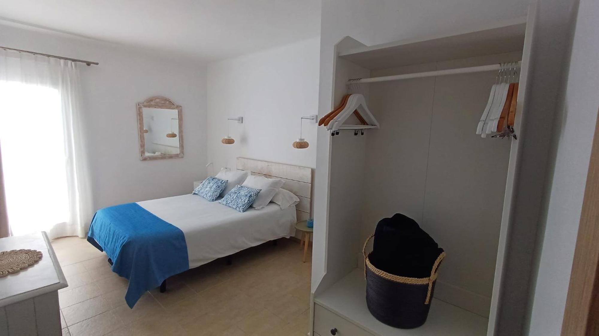Hostal Dragonera Сант Елм Екстериор снимка